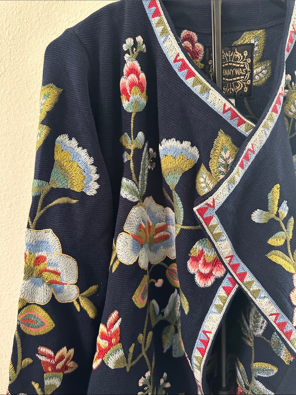 Johnny Was BIYA Draped Sweater Gillian Embroidered Floral Navy Cardigan NEW Med - Picture 3 of 11